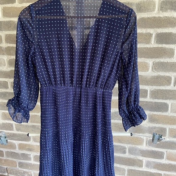 Dex’s Dress size XS - Picture 9 of 11